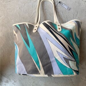 PUCCI canvas and leather toe bag